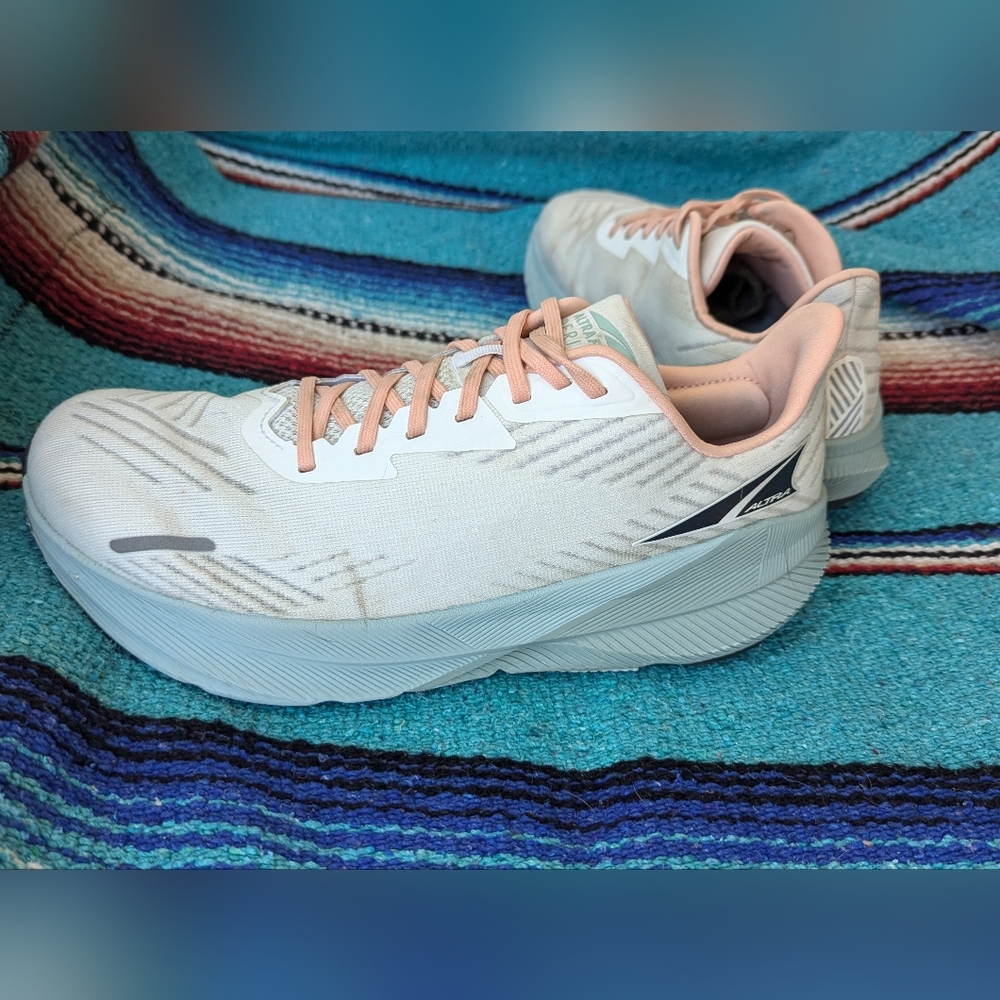 Altra Women's Fwd Experience Running Shoes White Pink And Blue - Picture 2 of 11